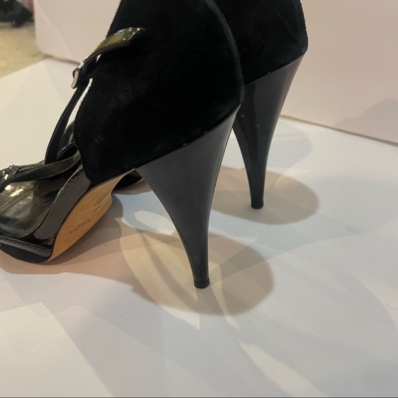 WHITE HOUSE BLACK MARKET Lyon Suede Patent Heels 8.5 - Picture 3 of 8